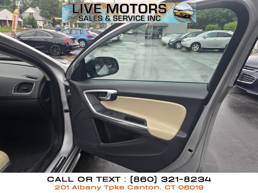 2017 Volvo V60 Cross Country T5 AWD, available for sale in Canton, Connecticut | Live Motors Sales and Service INC. Canton, Connecticut 2017 Volvo V60 Cross Country T5 AWD, available for sale in Canton, Connecticut | Live Motors Sales and Service INC. Canton, Connecticut