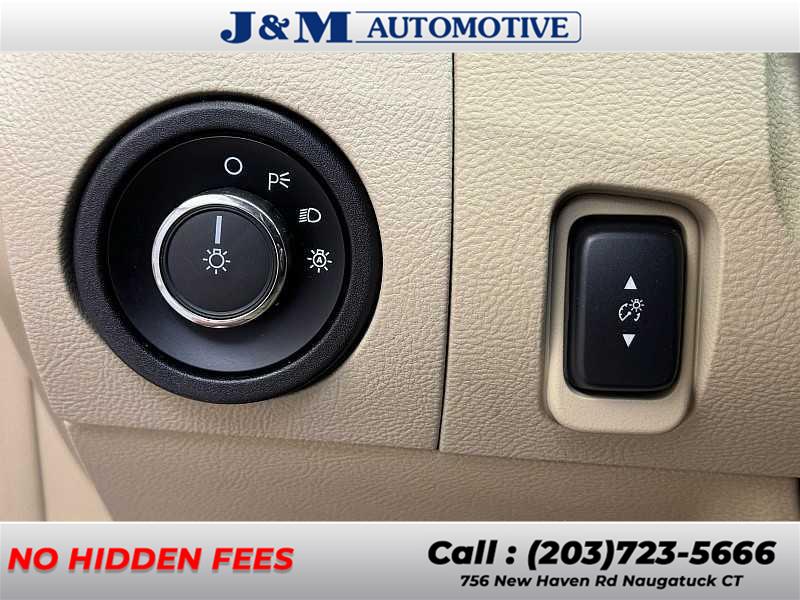 2015 Ford Taurus Limited, available for sale in Naugatuck, Connecticut | J&M Automotive Sls&Svc LLC. Naugatuck, Connecticut 2015 Ford Taurus Limited, available for sale in Naugatuck, Connecticut | J&M Automotive Sls&Svc LLC. Naugatuck, Connecticut