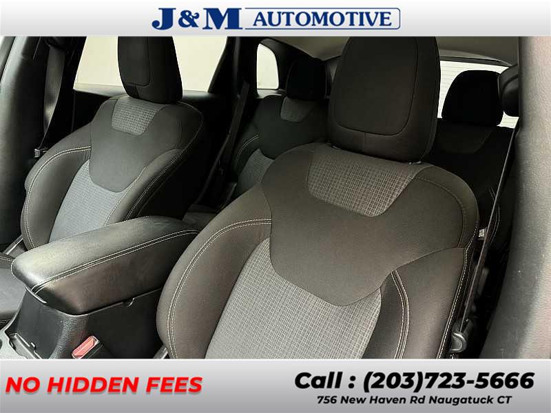 2016 Jeep Cherokee Latitude, available for sale in Naugatuck, Connecticut | J&M Automotive Sls&Svc LLC. Naugatuck, Connecticut 2016 Jeep Cherokee Latitude, available for sale in Naugatuck, Connecticut | J&M Automotive Sls&Svc LLC. Naugatuck, Connecticut