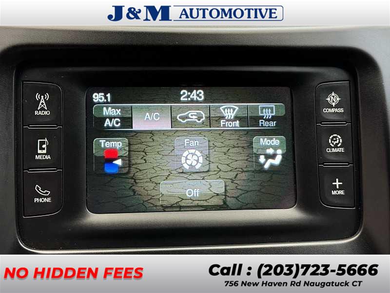 2016 Jeep Cherokee Latitude, available for sale in Naugatuck, Connecticut | J&M Automotive Sls&Svc LLC. Naugatuck, Connecticut 2016 Jeep Cherokee Latitude, available for sale in Naugatuck, Connecticut | J&M Automotive Sls&Svc LLC. Naugatuck, Connecticut