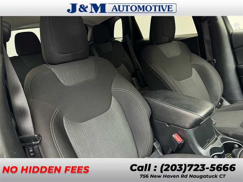 2016 Jeep Cherokee Latitude, available for sale in Naugatuck, Connecticut | J&M Automotive Sls&Svc LLC. Naugatuck, Connecticut 2016 Jeep Cherokee Latitude, available for sale in Naugatuck, Connecticut | J&M Automotive Sls&Svc LLC. Naugatuck, Connecticut