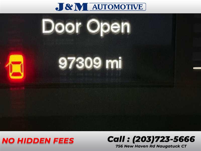 2016 Jeep Cherokee Latitude, available for sale in Naugatuck, Connecticut | J&M Automotive Sls&Svc LLC. Naugatuck, Connecticut 2016 Jeep Cherokee Latitude, available for sale in Naugatuck, Connecticut | J&M Automotive Sls&Svc LLC. Naugatuck, Connecticut