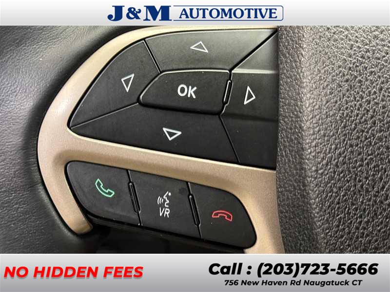 2016 Jeep Cherokee Latitude, available for sale in Naugatuck, Connecticut | J&M Automotive Sls&Svc LLC. Naugatuck, Connecticut 2016 Jeep Cherokee Latitude, available for sale in Naugatuck, Connecticut | J&M Automotive Sls&Svc LLC. Naugatuck, Connecticut