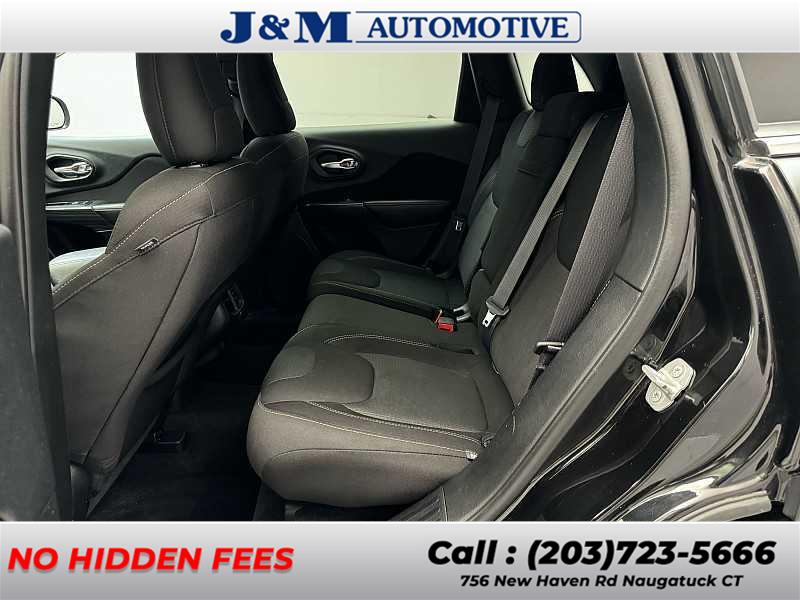 2016 Jeep Cherokee Latitude, available for sale in Naugatuck, Connecticut | J&M Automotive Sls&Svc LLC. Naugatuck, Connecticut 2016 Jeep Cherokee Latitude, available for sale in Naugatuck, Connecticut | J&M Automotive Sls&Svc LLC. Naugatuck, Connecticut
