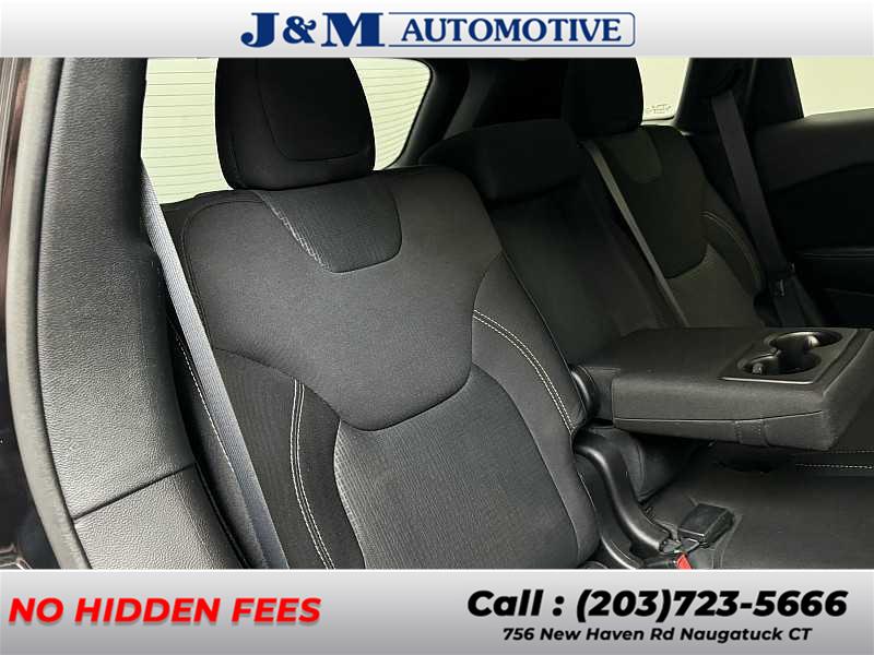 2016 Jeep Cherokee Latitude, available for sale in Naugatuck, Connecticut | J&M Automotive Sls&Svc LLC. Naugatuck, Connecticut 2016 Jeep Cherokee Latitude, available for sale in Naugatuck, Connecticut | J&M Automotive Sls&Svc LLC. Naugatuck, Connecticut