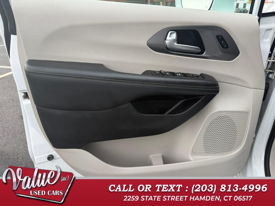 2022 Chrysler Pacifica Touring L FWD, available for sale in Hamden, Connecticut | Value, Inc.. Hamden, Connecticut 2022 Chrysler Pacifica Touring L FWD, available for sale in Hamden, Connecticut | Value, Inc.. Hamden, Connecticut