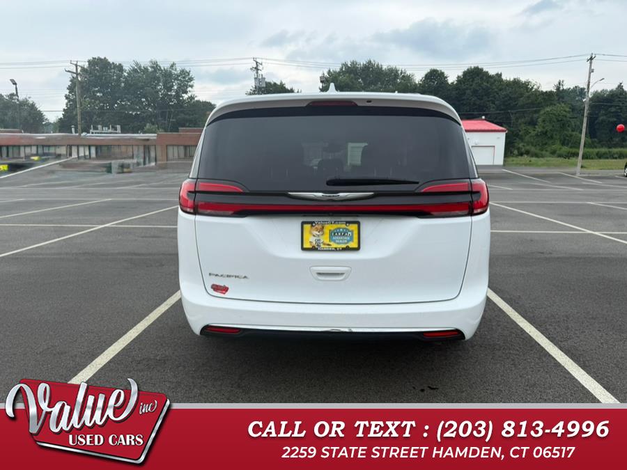 2022 Chrysler Pacifica Touring L FWD, available for sale in Hamden, Connecticut | Value, Inc.. Hamden, Connecticut 2022 Chrysler Pacifica Touring L FWD, available for sale in Hamden, Connecticut | Value, Inc.. Hamden, Connecticut
