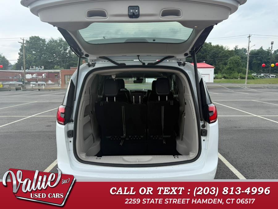 2022 Chrysler Pacifica Touring L FWD, available for sale in Hamden, Connecticut | Value, Inc.. Hamden, Connecticut 2022 Chrysler Pacifica Touring L FWD, available for sale in Hamden, Connecticut | Value, Inc.. Hamden, Connecticut