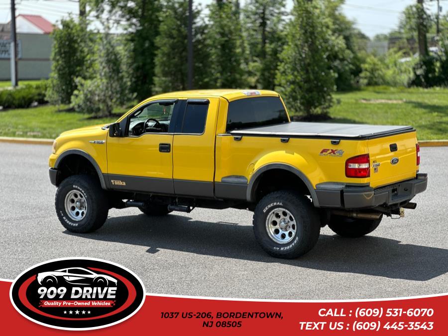 2004 Ford F-150 XLT | FX4, available for sale in BORDENTOWN, New Jersey | 909 Drive. BORDENTOWN, New Jersey 2004 Ford F-150 XLT | FX4, available for sale in BORDENTOWN, New Jersey | 909 Drive. BORDENTOWN, New Jersey