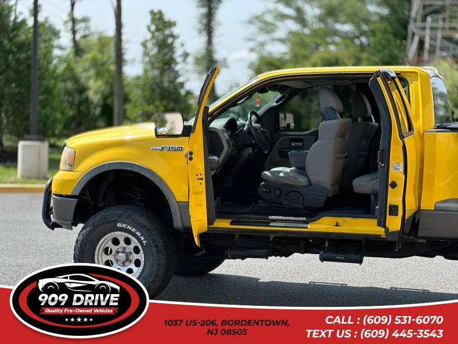 2004 Ford F-150 XLT | FX4, available for sale in BORDENTOWN, New Jersey | 909 Drive. BORDENTOWN, New Jersey 2004 Ford F-150 XLT | FX4, available for sale in BORDENTOWN, New Jersey | 909 Drive. BORDENTOWN, New Jersey