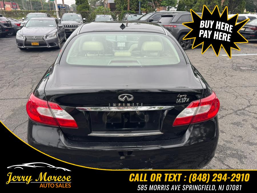2012 Infiniti M37 photo 4