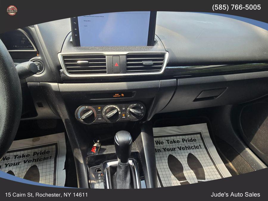 2015 Mazda Mazda3 i Sport Sedan 4D, available for sale in Wolcott, New York | Auto Hunter CNY. Wolcott, New York 2015 Mazda Mazda3 i Sport Sedan 4D, available for sale in Wolcott, New York | Auto Hunter CNY. Wolcott, New York