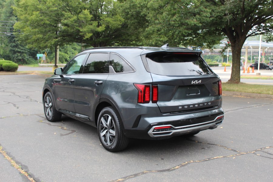 2022 Kia Sorento S FWD, available for sale in New Britain, Connecticut | Universal Motors LLC. New Britain, Connecticut 2022 Kia Sorento S FWD, available for sale in New Britain, Connecticut | Universal Motors LLC. New Britain, Connecticut