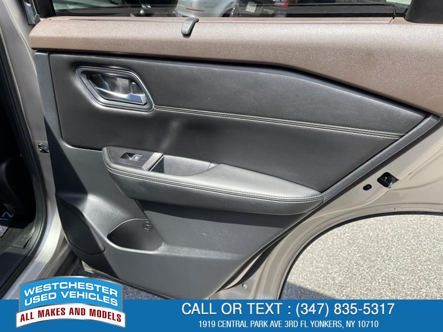2021 Nissan Rogue SL, available for sale in Yonkers, New York | Apex Westchester Used Vehicles. Yonkers, New York 2021 Nissan Rogue SL, available for sale in Yonkers, New York | Apex Westchester Used Vehicles. Yonkers, New York
