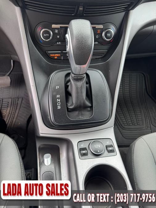 2016 Ford Escape 4WD 4dr SE, available for sale in Bridgeport, Connecticut | Lada Auto Sales. Bridgeport, Connecticut 2016 Ford Escape 4WD 4dr SE, available for sale in Bridgeport, Connecticut | Lada Auto Sales. Bridgeport, Connecticut
