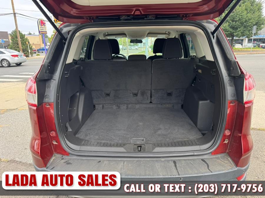 2016 Ford Escape 4WD 4dr SE, available for sale in Bridgeport, Connecticut | Lada Auto Sales. Bridgeport, Connecticut 2016 Ford Escape 4WD 4dr SE, available for sale in Bridgeport, Connecticut | Lada Auto Sales. Bridgeport, Connecticut