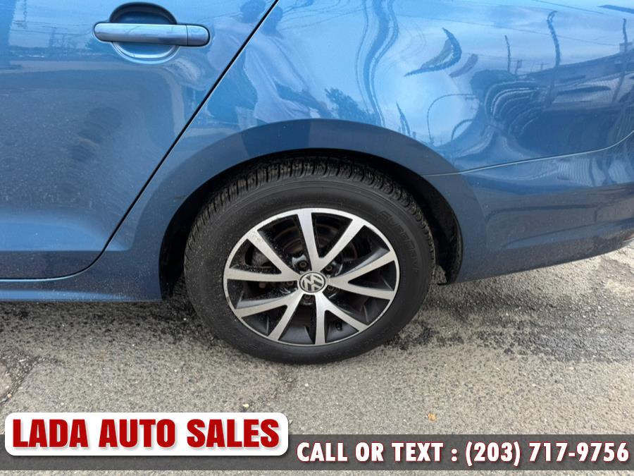 2017 Volkswagen Jetta 1.4T SE Auto, available for sale in Bridgeport, Connecticut | Lada Auto Sales. Bridgeport, Connecticut 2017 Volkswagen Jetta 1.4T SE Auto, available for sale in Bridgeport, Connecticut | Lada Auto Sales. Bridgeport, Connecticut