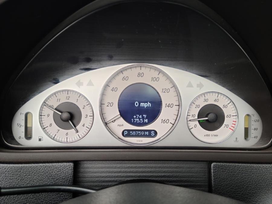 2006 Mercedes-Benz CLK-Class 2dr Cabriolet 5.0L, available for sale in Milford, Connecticut | Chip's Auto Sales Inc. Milford, Connecticut 2006 Mercedes-Benz CLK-Class 2dr Cabriolet 5.0L, available for sale in Milford, Connecticut | Chip's Auto Sales Inc. Milford, Connecticut