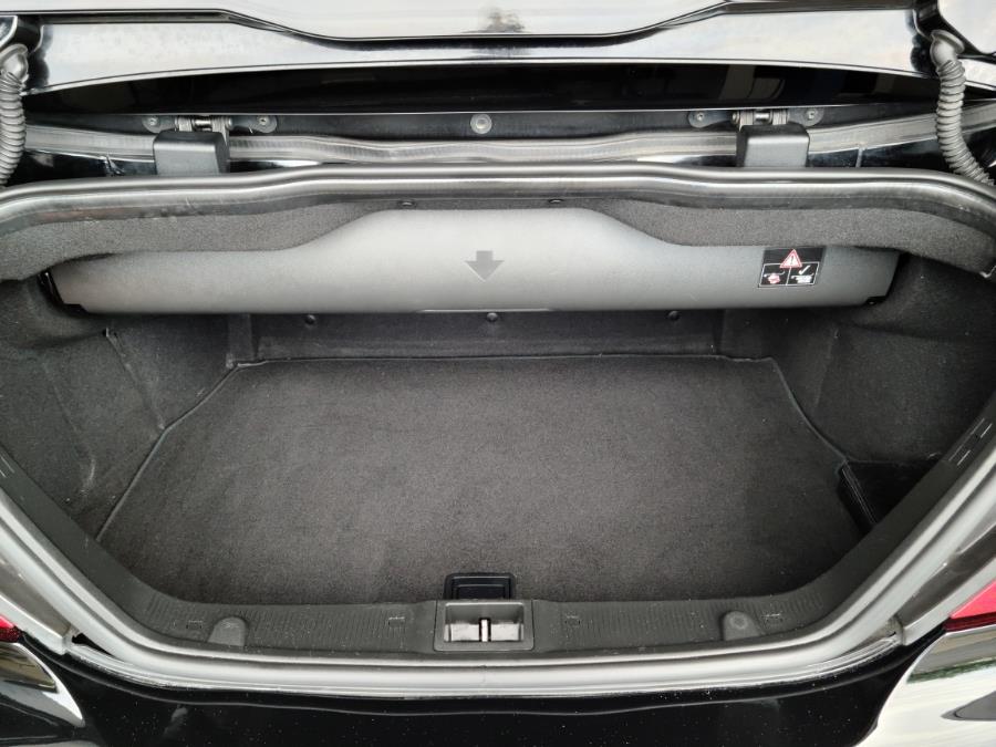 2006 Mercedes-Benz CLK-Class 2dr Cabriolet 5.0L, available for sale in Milford, Connecticut | Chip's Auto Sales Inc. Milford, Connecticut 2006 Mercedes-Benz CLK-Class 2dr Cabriolet 5.0L, available for sale in Milford, Connecticut | Chip's Auto Sales Inc. Milford, Connecticut