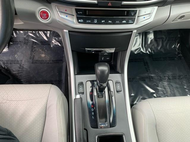 2013 Honda Accord Sdn EX-L, available for sale in Forestville, Maryland | Valentine Motor Company. Forestville, Maryland 2013 Honda Accord Sdn EX-L, available for sale in Forestville, Maryland | Valentine Motor Company. Forestville, Maryland