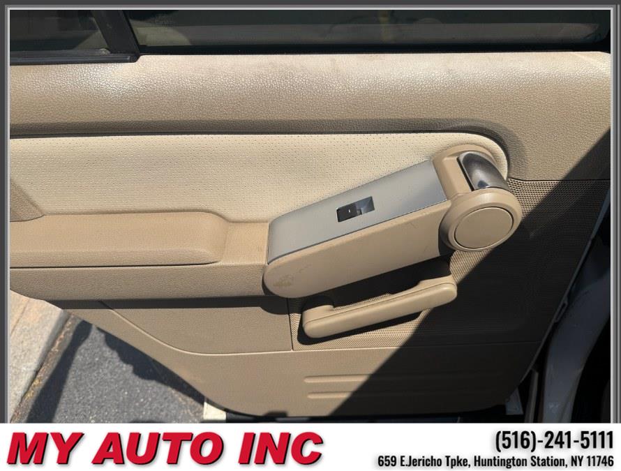 2007 Mercury Mountaineer AWD 4dr V8 Premier, available for sale in Huntington Station, New York | My Auto Inc.. Huntington Station, New York 2007 Mercury Mountaineer AWD 4dr V8 Premier, available for sale in Huntington Station, New York | My Auto Inc.. Huntington Station, New York
