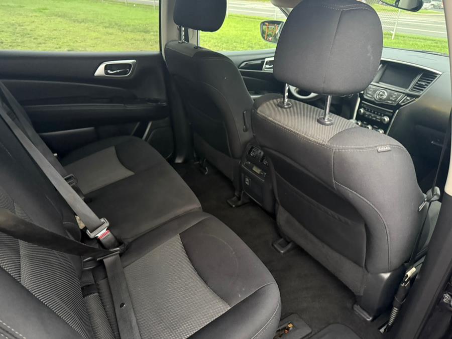 2018 Nissan Pathfinder 4x4 S, available for sale in Philadelphia, Pennsylvania | Eugen's Auto Sales & Repairs. Philadelphia, Pennsylvania 2018 Nissan Pathfinder 4x4 S, available for sale in Philadelphia, Pennsylvania | Eugen's Auto Sales & Repairs. Philadelphia, Pennsylvania