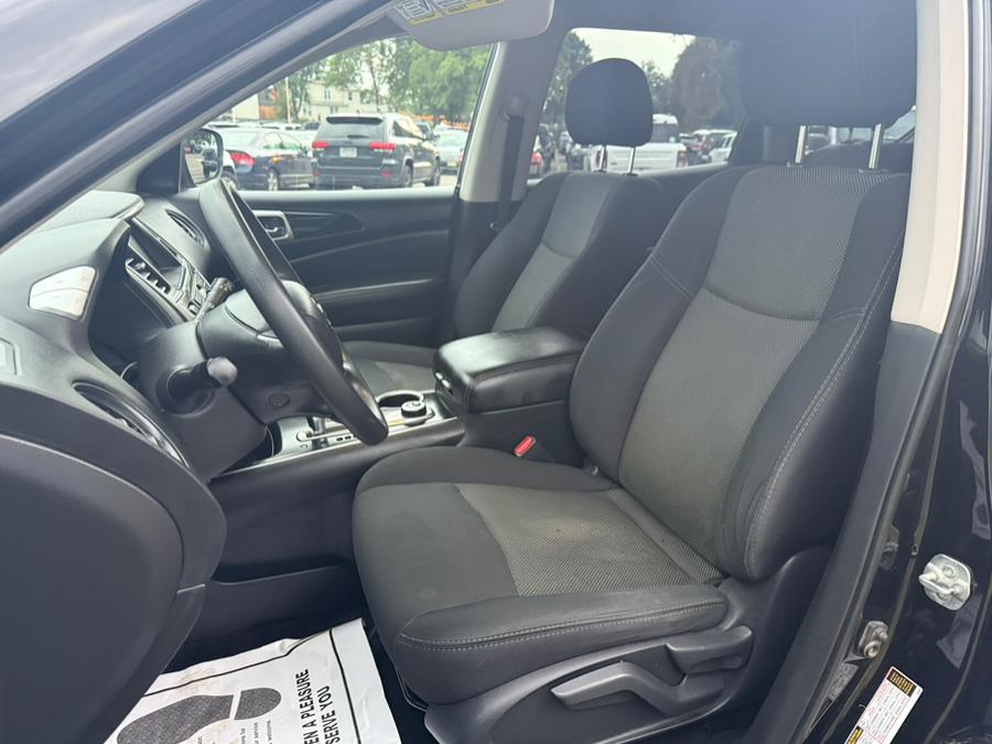 2018 Nissan Pathfinder 4x4 S, available for sale in Philadelphia, Pennsylvania | Eugen's Auto Sales & Repairs. Philadelphia, Pennsylvania 2018 Nissan Pathfinder 4x4 S, available for sale in Philadelphia, Pennsylvania | Eugen's Auto Sales & Repairs. Philadelphia, Pennsylvania