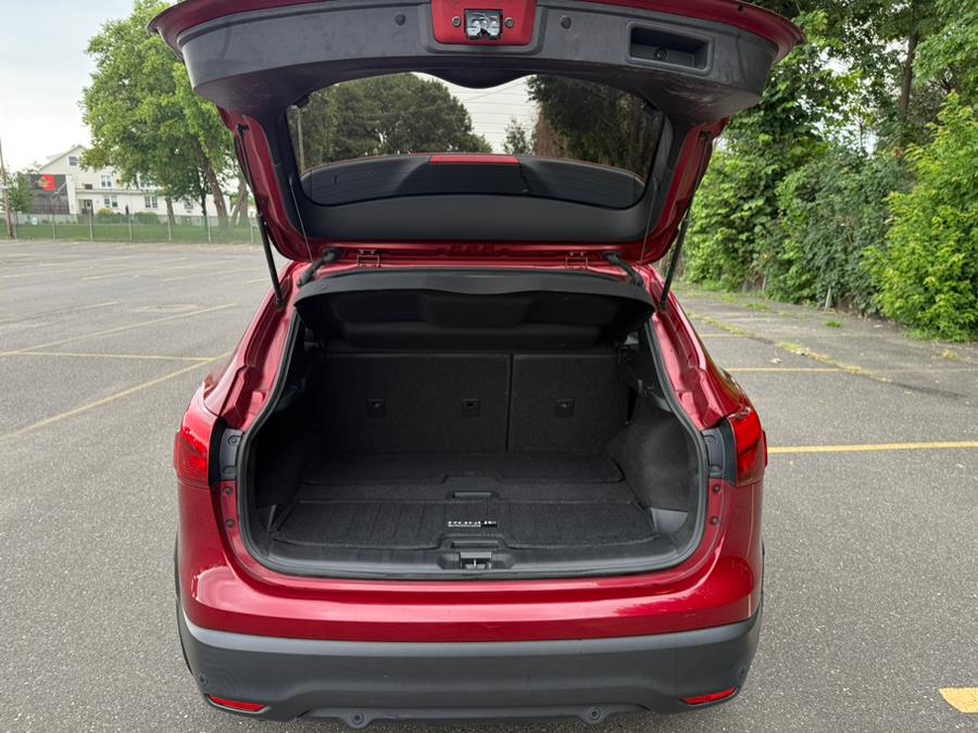 2019 Nissan Rogue Sport AWD SL, available for sale in Philadelphia, Pennsylvania | Eugen's Auto Sales & Repairs. Philadelphia, Pennsylvania 2019 Nissan Rogue Sport AWD SL, available for sale in Philadelphia, Pennsylvania | Eugen's Auto Sales & Repairs. Philadelphia, Pennsylvania