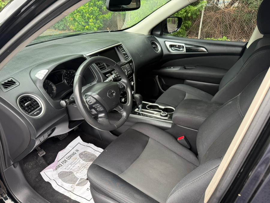 2017 Nissan Pathfinder 4x4 SV, available for sale in Philadelphia, Pennsylvania | Eugen's Auto Sales & Repairs. Philadelphia, Pennsylvania 2017 Nissan Pathfinder 4x4 SV, available for sale in Philadelphia, Pennsylvania | Eugen's Auto Sales & Repairs. Philadelphia, Pennsylvania
