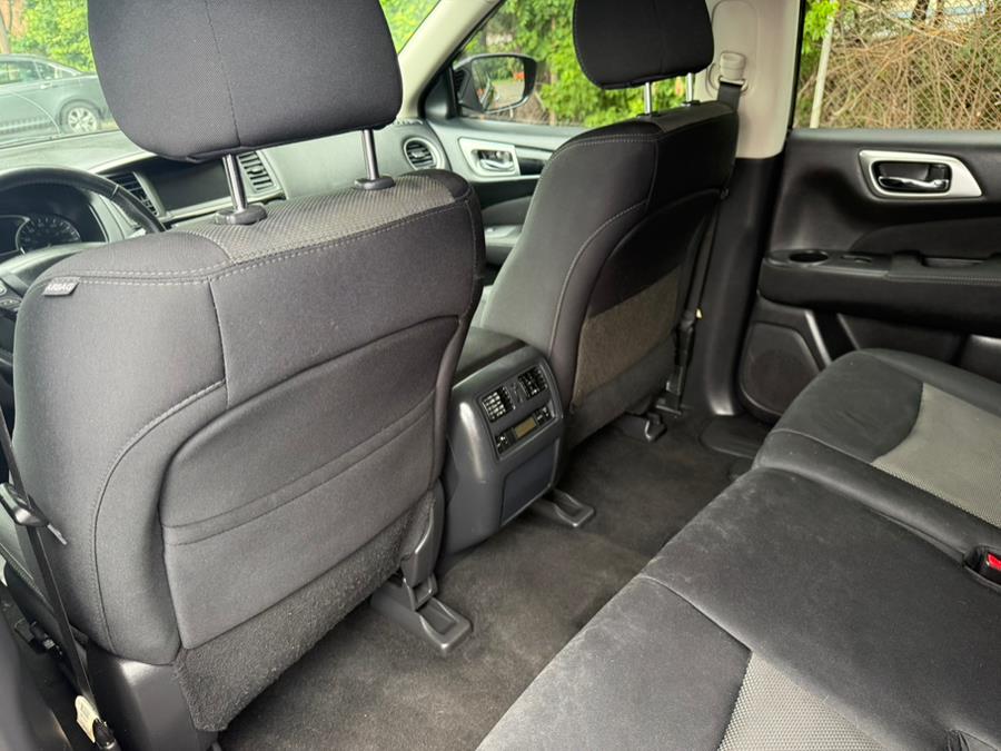 2017 Nissan Pathfinder 4x4 SV, available for sale in Philadelphia, Pennsylvania | Eugen's Auto Sales & Repairs. Philadelphia, Pennsylvania 2017 Nissan Pathfinder 4x4 SV, available for sale in Philadelphia, Pennsylvania | Eugen's Auto Sales & Repairs. Philadelphia, Pennsylvania