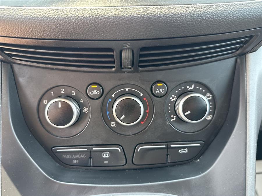 2013 Ford Escape SE photo 17
