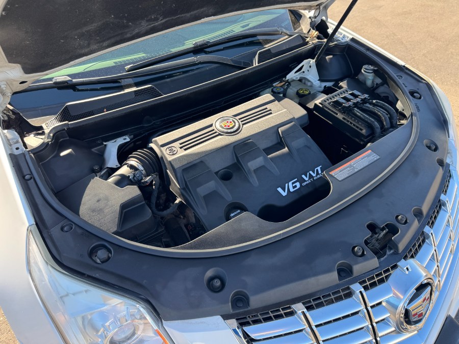 2014 Cadillac SRX FWD 4dr Luxury Collection, available for sale in Ortonville, Michigan | Marsh Auto Sales LLC. Ortonville, Michigan 2014 Cadillac SRX FWD 4dr Luxury Collection, available for sale in Ortonville, Michigan | Marsh Auto Sales LLC. Ortonville, Michigan
