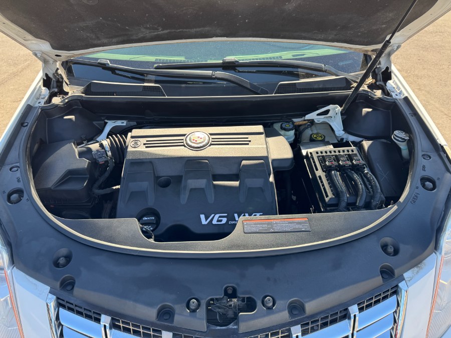 2014 Cadillac SRX FWD 4dr Luxury Collection, available for sale in Ortonville, Michigan | Marsh Auto Sales LLC. Ortonville, Michigan 2014 Cadillac SRX FWD 4dr Luxury Collection, available for sale in Ortonville, Michigan | Marsh Auto Sales LLC. Ortonville, Michigan