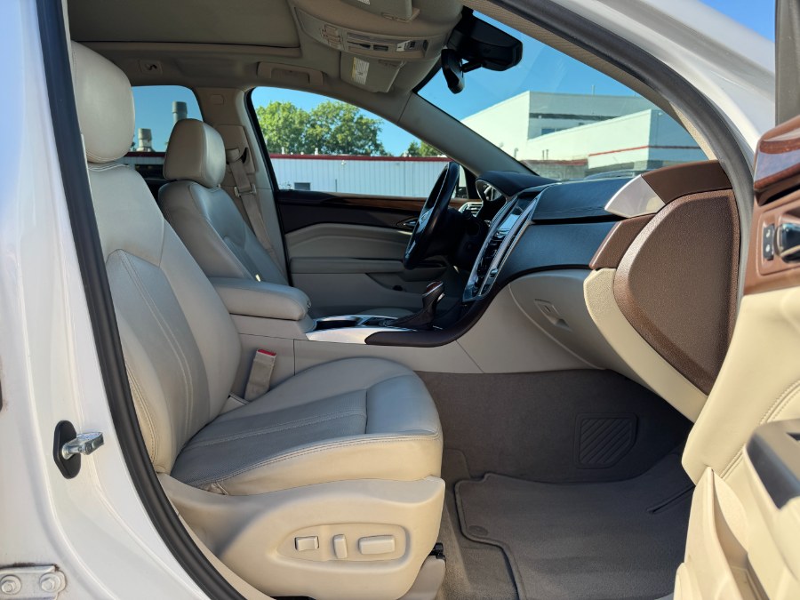 2014 Cadillac SRX FWD 4dr Luxury Collection, available for sale in Ortonville, Michigan | Marsh Auto Sales LLC. Ortonville, Michigan 2014 Cadillac SRX FWD 4dr Luxury Collection, available for sale in Ortonville, Michigan | Marsh Auto Sales LLC. Ortonville, Michigan