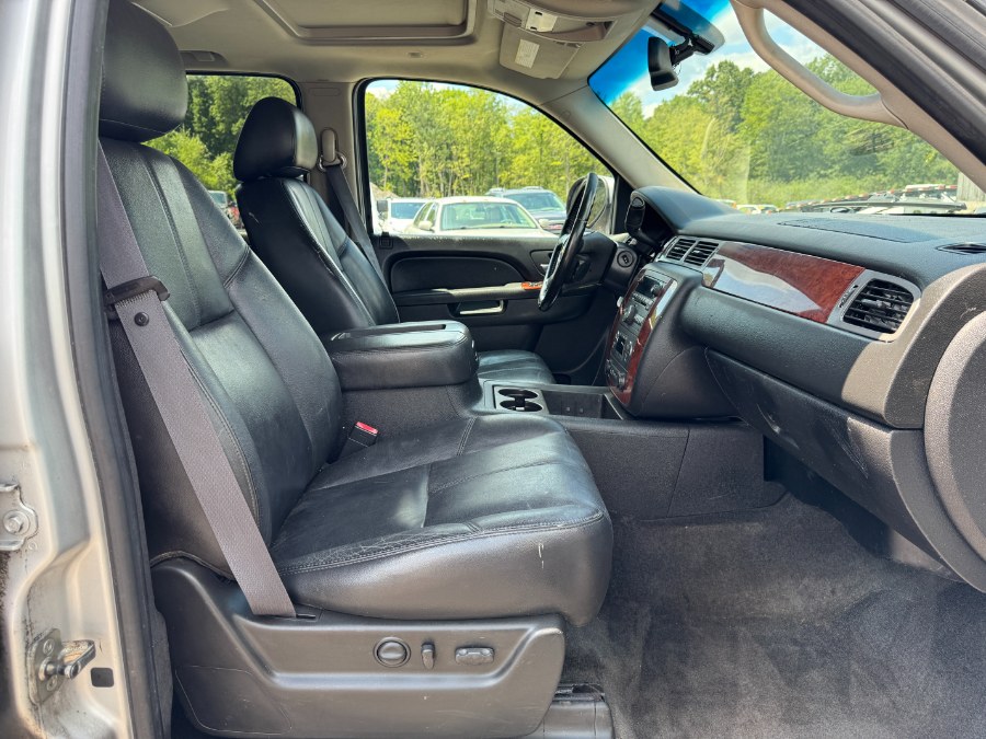 2011 Chevrolet Suburban 4WD 4dr 1500 LT, available for sale in Ortonville, Michigan | Marsh Auto Sales LLC. Ortonville, Michigan 2011 Chevrolet Suburban 4WD 4dr 1500 LT, available for sale in Ortonville, Michigan | Marsh Auto Sales LLC. Ortonville, Michigan