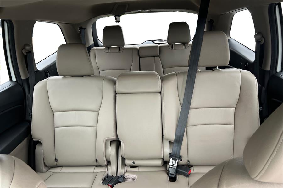 2016 Honda Pilot AWD 4dr EX-L w/Navi, available for sale in Lindenhurst, New York | Power Motor Group. Lindenhurst, New York 2016 Honda Pilot AWD 4dr EX-L w/Navi, available for sale in Lindenhurst, New York | Power Motor Group. Lindenhurst, New York