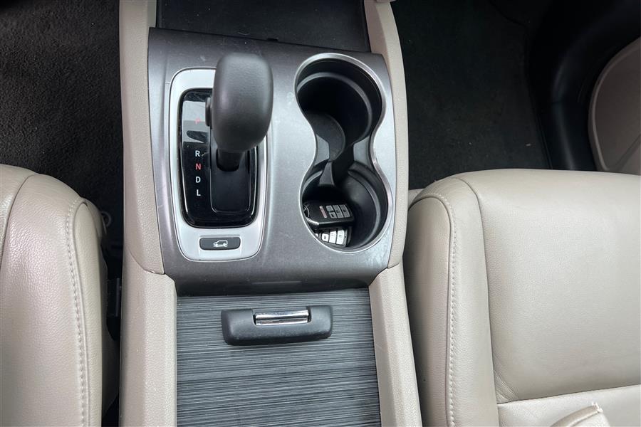 2016 Honda Pilot AWD 4dr EX-L w/Navi, available for sale in Lindenhurst, New York | Power Motor Group. Lindenhurst, New York 2016 Honda Pilot AWD 4dr EX-L w/Navi, available for sale in Lindenhurst, New York | Power Motor Group. Lindenhurst, New York