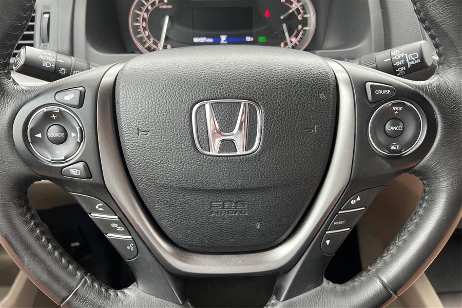 2016 Honda Pilot AWD 4dr EX-L w/Navi, available for sale in Lindenhurst, New York | Power Motor Group. Lindenhurst, New York 2016 Honda Pilot AWD 4dr EX-L w/Navi, available for sale in Lindenhurst, New York | Power Motor Group. Lindenhurst, New York