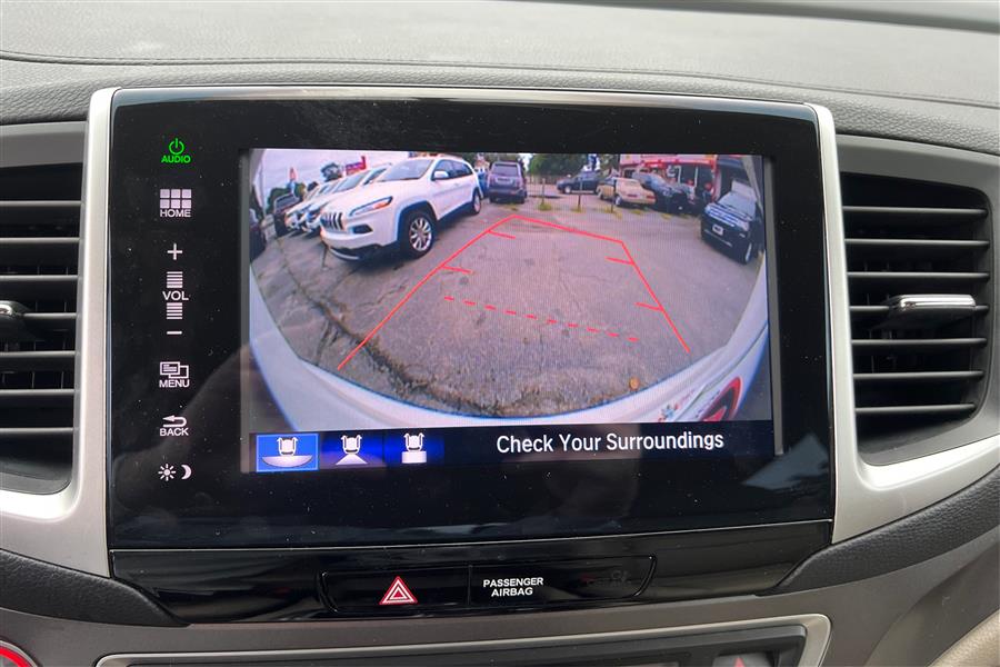 2016 Honda Pilot AWD 4dr EX-L w/Navi, available for sale in Lindenhurst, New York | Power Motor Group. Lindenhurst, New York 2016 Honda Pilot AWD 4dr EX-L w/Navi, available for sale in Lindenhurst, New York | Power Motor Group. Lindenhurst, New York