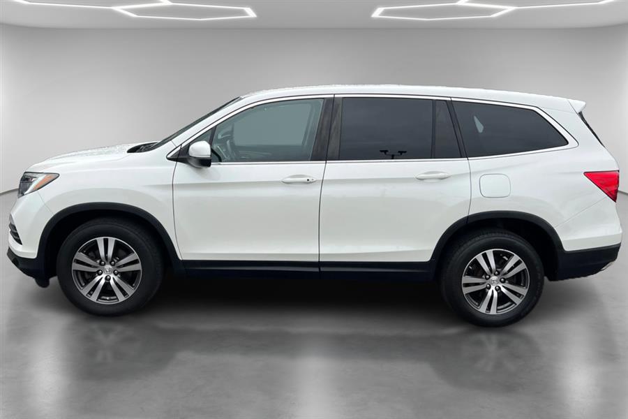 2016 Honda Pilot AWD 4dr EX-L w/Navi, available for sale in Lindenhurst, New York | Power Motor Group. Lindenhurst, New York 2016 Honda Pilot AWD 4dr EX-L w/Navi, available for sale in Lindenhurst, New York | Power Motor Group. Lindenhurst, New York