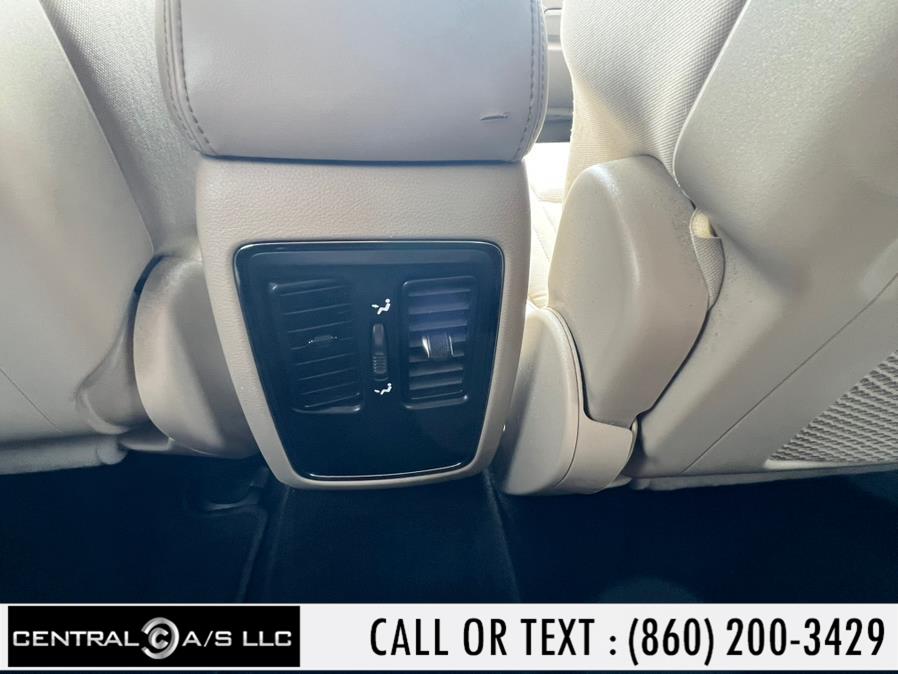 2014 Jeep Grand Cherokee 4WD 4dr Laredo, available for sale in East Windsor, Connecticut | Central A/S LLC. East Windsor, Connecticut 2014 Jeep Grand Cherokee 4WD 4dr Laredo, available for sale in East Windsor, Connecticut | Central A/S LLC. East Windsor, Connecticut