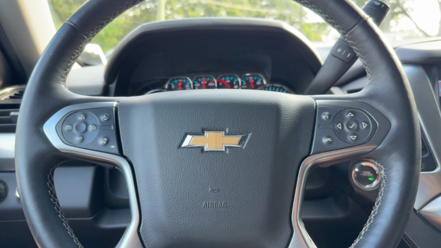 2015 Chevrolet Suburban 4WD 4dr LT, available for sale in Waterbury, Connecticut | West End Automotive Center. Waterbury, Connecticut 2015 Chevrolet Suburban 4WD 4dr LT, available for sale in Waterbury, Connecticut | West End Automotive Center. Waterbury, Connecticut