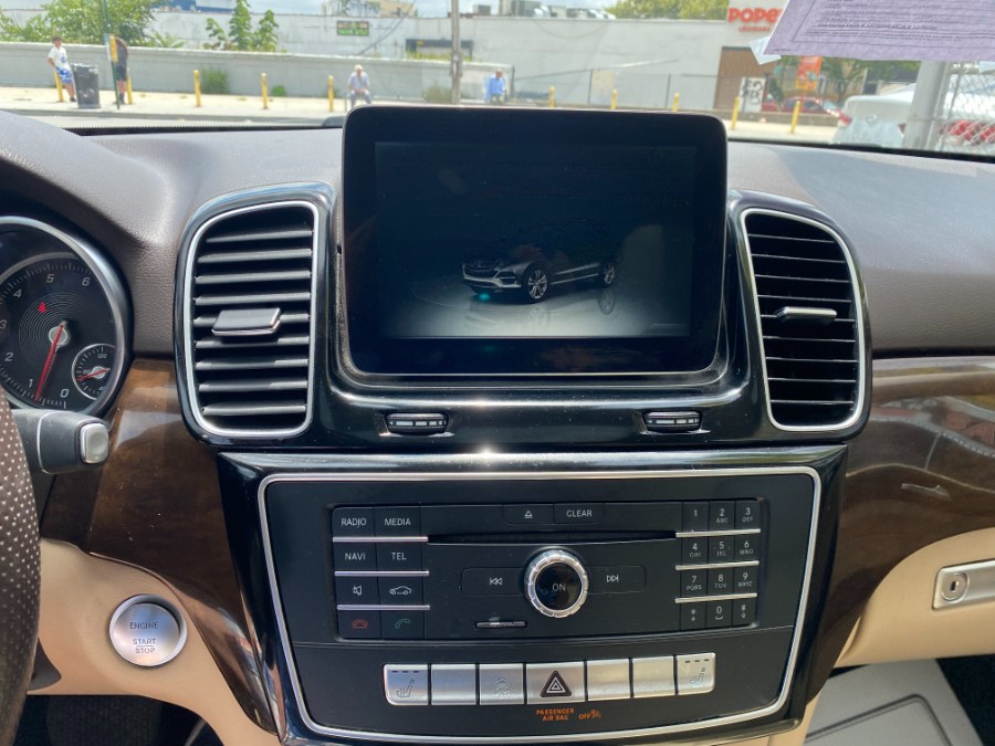 2016 Mercedes-Benz GLE 4MATIC 4dr GLE 350, available for sale in Middle Village, New York | Middle Village Motors . Middle Village, New York 2016 Mercedes-Benz GLE 4MATIC 4dr GLE 350, available for sale in Middle Village, New York | Middle Village Motors . Middle Village, New York
