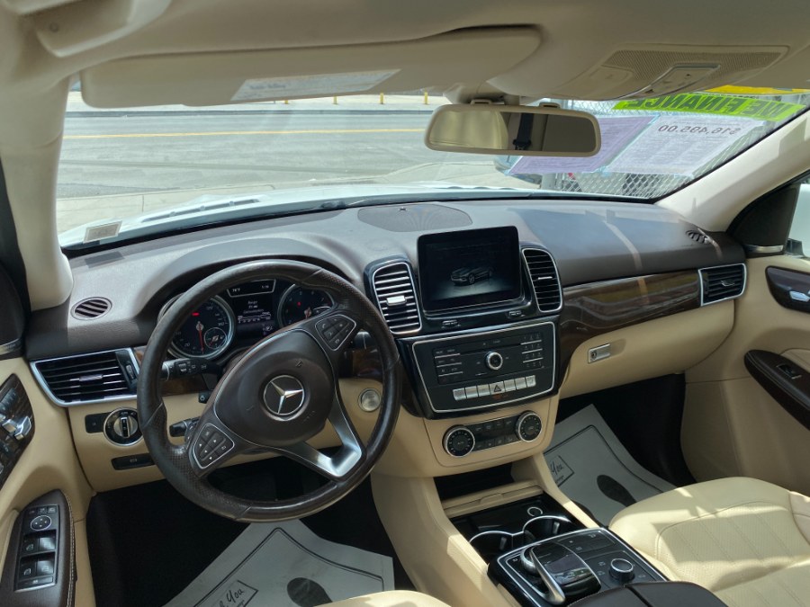 2016 Mercedes-Benz GLE 4MATIC 4dr GLE 350, available for sale in Middle Village, New York | Middle Village Motors . Middle Village, New York 2016 Mercedes-Benz GLE 4MATIC 4dr GLE 350, available for sale in Middle Village, New York | Middle Village Motors . Middle Village, New York