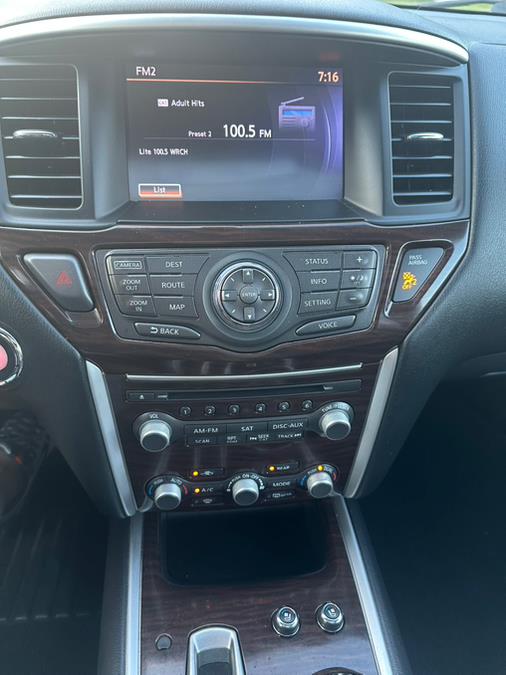 2014 Ford Explorer 4WD 4dr XLT, available for sale in New Britain, Connecticut | Central Auto Sales & Service. New Britain, Connecticut 2014 Ford Explorer 4WD 4dr XLT, available for sale in New Britain, Connecticut | Central Auto Sales & Service. New Britain, Connecticut