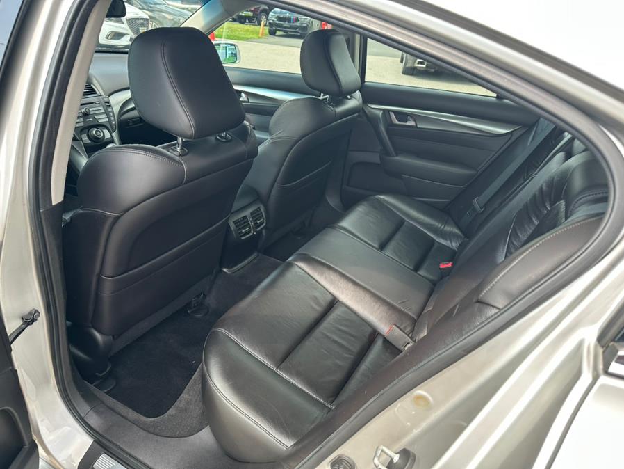 2011 Acura TL 4dr Sdn 2WD, available for sale in South Windsor, Connecticut | Mike And Tony Auto Sales, Inc. South Windsor, Connecticut 2011 Acura TL 4dr Sdn 2WD, available for sale in South Windsor, Connecticut | Mike And Tony Auto Sales, Inc. South Windsor, Connecticut