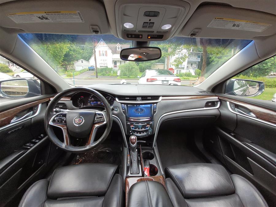 2013 Cadillac XTS 4dr Sdn Luxury FWD, available for sale in Canton, Connecticut | Lava Motors. Canton, Connecticut 2013 Cadillac XTS 4dr Sdn Luxury FWD, available for sale in Canton, Connecticut | Lava Motors. Canton, Connecticut