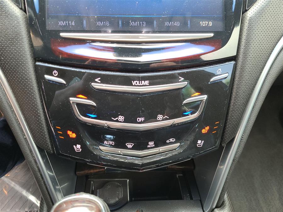 2013 Cadillac XTS 4dr Sdn Luxury FWD, available for sale in Canton, Connecticut | Lava Motors. Canton, Connecticut 2013 Cadillac XTS 4dr Sdn Luxury FWD, available for sale in Canton, Connecticut | Lava Motors. Canton, Connecticut