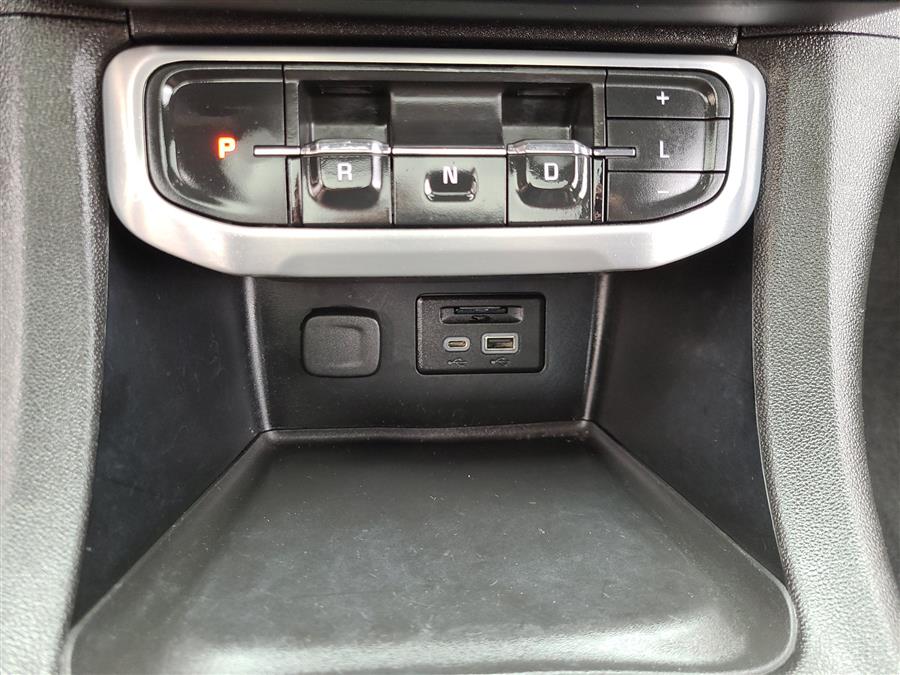 2020 GMC Acadia AWD 4dr SLT, available for sale in Canton, Connecticut | Lava Motors. Canton, Connecticut 2020 GMC Acadia AWD 4dr SLT, available for sale in Canton, Connecticut | Lava Motors. Canton, Connecticut