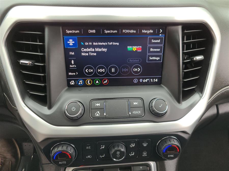 2020 GMC Acadia AWD 4dr SLT, available for sale in Canton, Connecticut | Lava Motors. Canton, Connecticut 2020 GMC Acadia AWD 4dr SLT, available for sale in Canton, Connecticut | Lava Motors. Canton, Connecticut